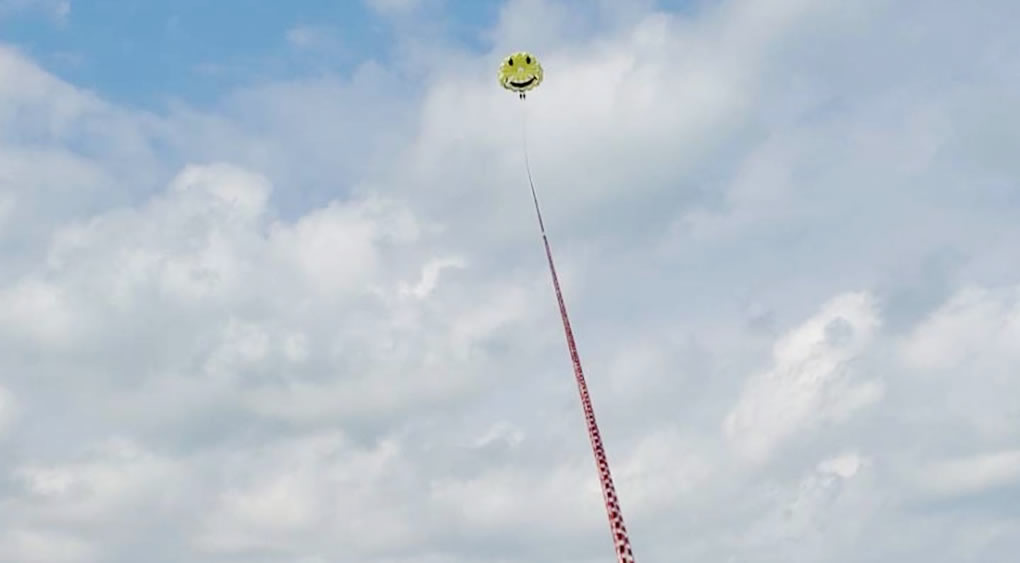 パラセーリング