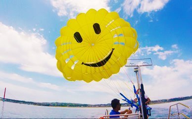 沖縄マリンスポーツ・アクティビティならマリンアイランド｜パラセーリング